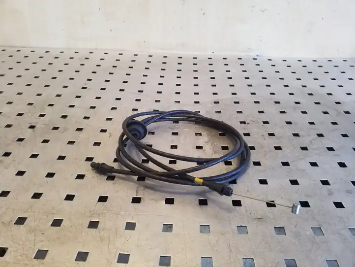 Chevrolet Captiva (2006 - 2011)   Трос замка капота