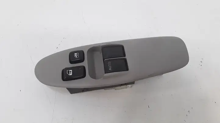 Nissan Almera (2000 - 2006) 80961 Кнопка стеклоподъемников — фото 1