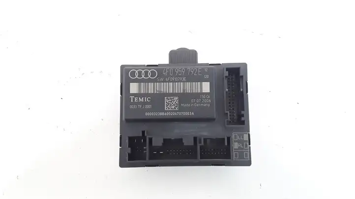 Audi A6 S6 C6 4F (2004 - 2008) 4F0959792E Блок управления дверью — фото 2