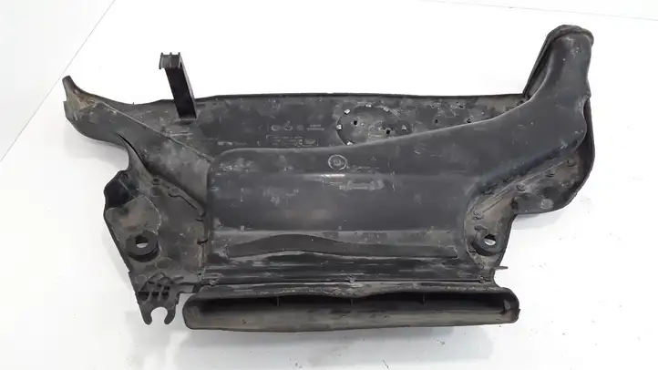 BMW 3 E46 (1998 - 2005) 7786529 Крышка двигателя декоративная — фото 2