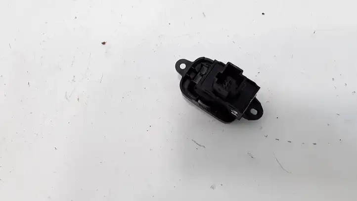 Volvo V50 (2004 - 2008) 30774163 Кнопка стеклоподъемников — фото 2