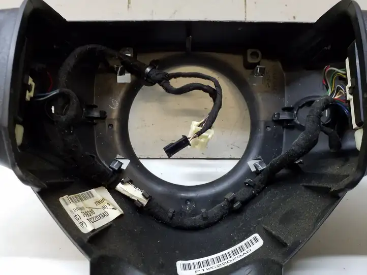 Dodge Grand Caravan (2007 - 2020) 1WC22DX9AD Кнопки на рулевом колесе — фото 3