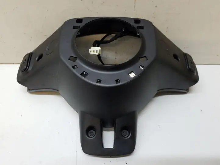Dodge Grand Caravan (2007 - 2020) 1WC22DX9AD Кнопки на рулевом колесе — фото 7