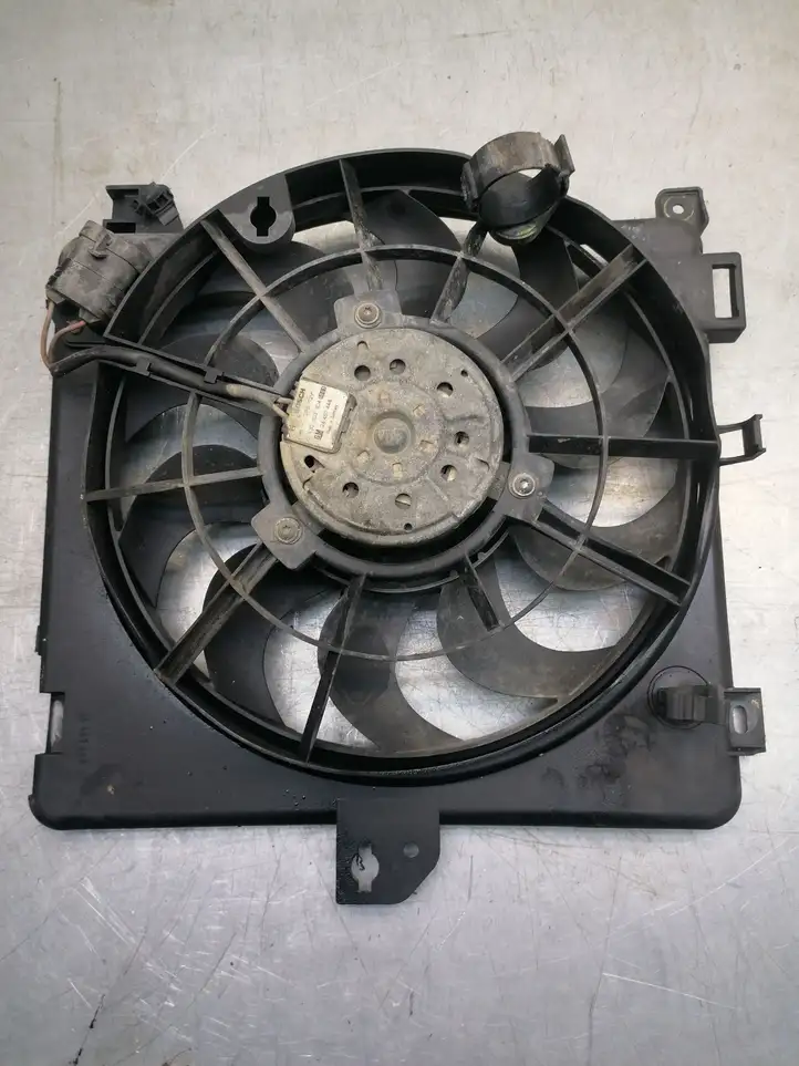 Opel Astra H (2004 - 2009) 0130303957 Электровентилятор радиатора — фото 3