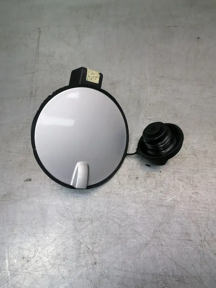 Opel Astra H (2004 - 2009) 13111597 Крышка топливного бака — фото 1
