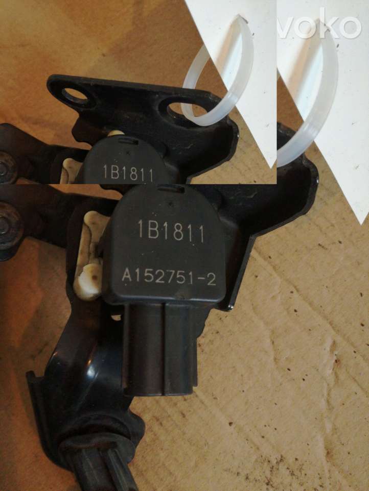 Mitsubishi ASX (2010 - 2016)  1B1811 Датчик высоты (фар)