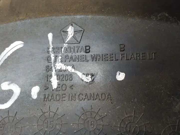 Jeep Cherokee (2013 - 2017) 68210317AB Молдинг заднего крыла — фото 4
