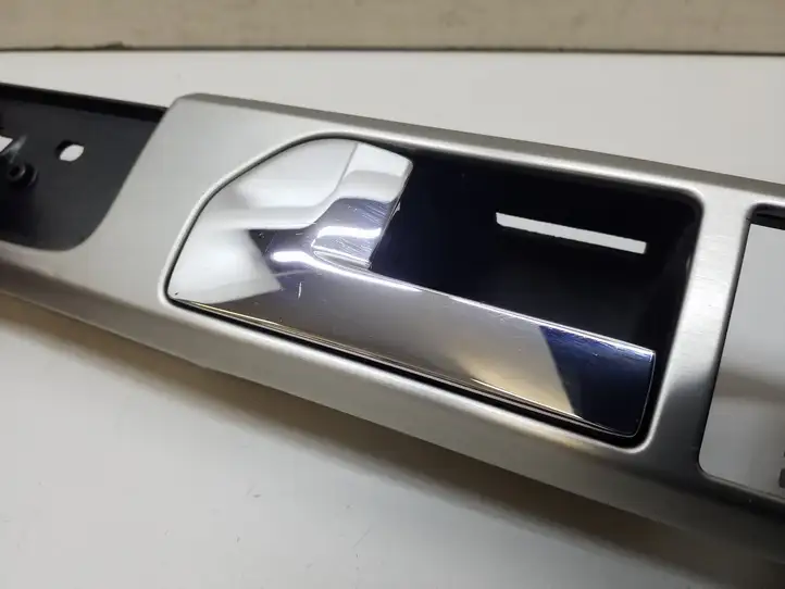 Volkswagen Touareg I (2002 - 2010) 7L6867459 Прочая отделка задней двери — фото 5