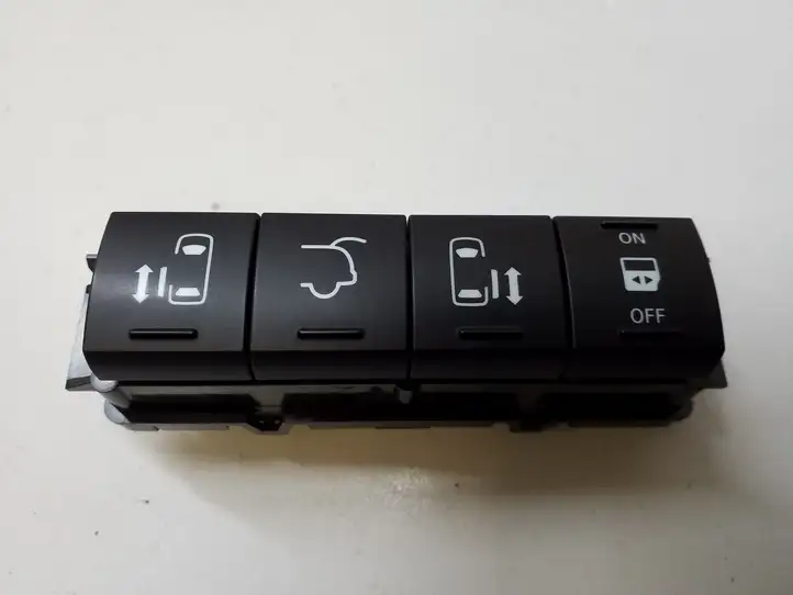 Dodge Grand Caravan (2007 - 2020) 68141126AA Кнопка открытия боковых дверей — фото 1