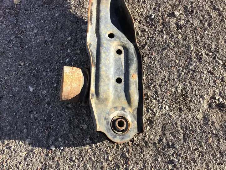 Dodge Grand Caravan (2007 - 2020) OEM Другая часть кузова — фото 6