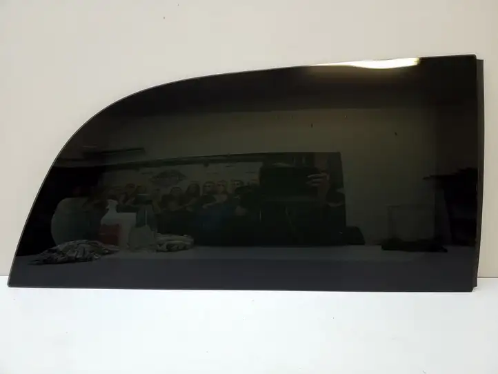 Dodge Grand Caravan (2007 - 2020) 05109652AG Заднее боковое стекло — фото 1