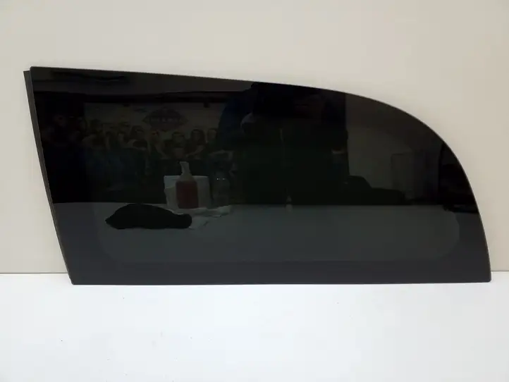 Dodge Grand Caravan (2007 - 2020) 05109653AF Заднее боковое стекло — фото 1