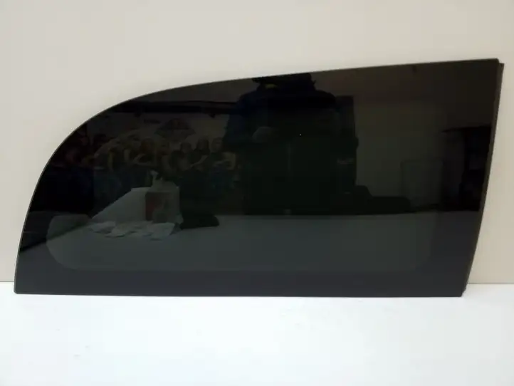 Dodge Grand Caravan (2007 - 2020) 05109652AF Заднее боковое стекло — фото 1