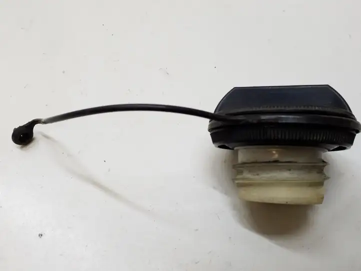 Nissan Almera (2000 - 2006) OEM Крышка топливного бака — фото 4