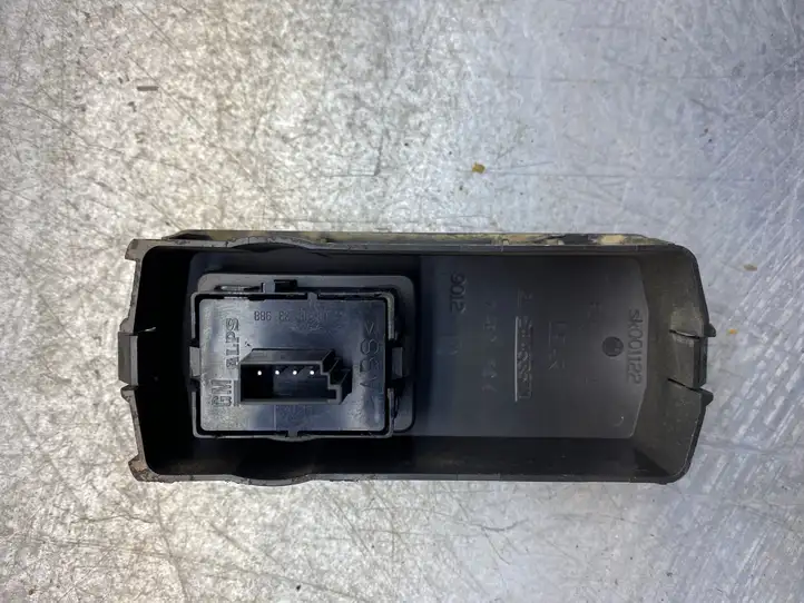 Opel Vectra C (2002 - 2005) 24453571 Кнопка закрытия крышки багажника — фото 2