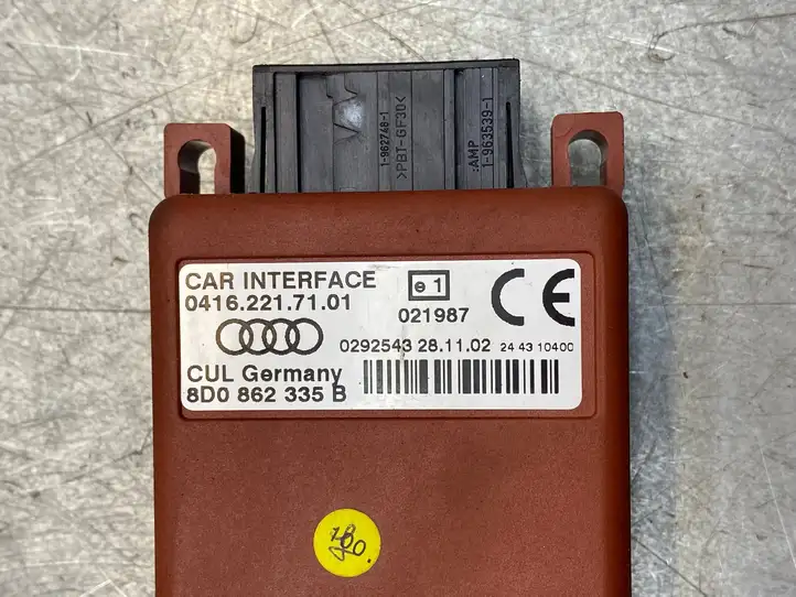 Audi A4 S4 B6 8E 8H (2000 - 2006) 8D0862335B Блок GSM — фото 2