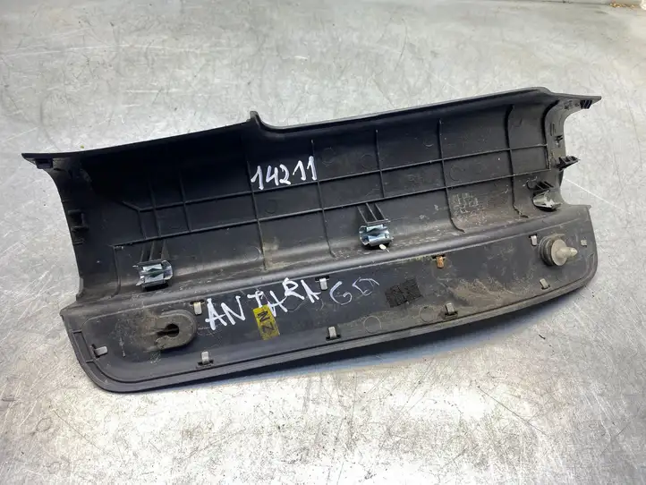Opel Antara (2006 - 2011) 96630474 Внутренняя отделка заднего порога — фото 3