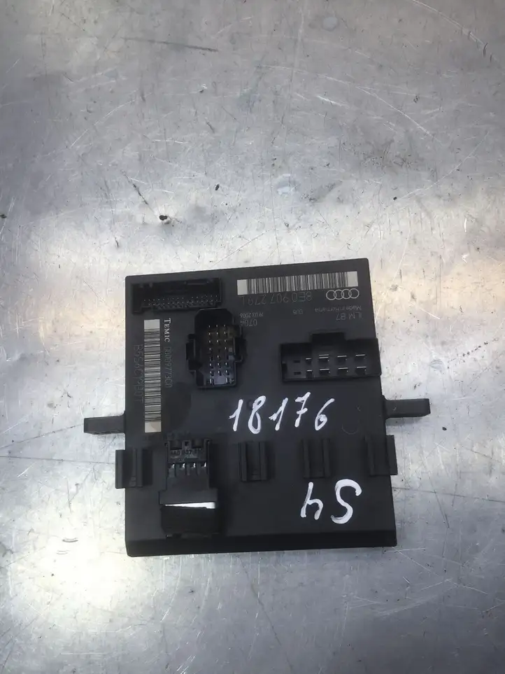 Audi A4 S4 B7 8E 8H (2004 - 2009) 8E0907279 Модуль комфорта — фото 1