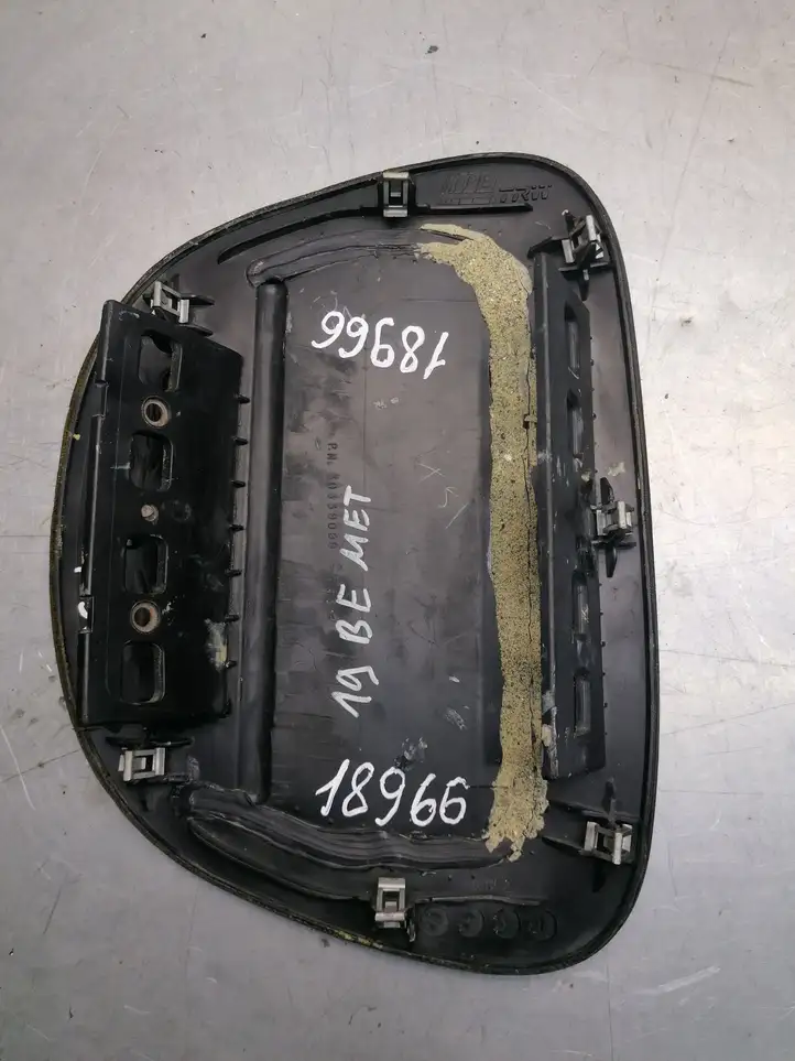 Chrysler Sebring (ST-22 - JR) (2000 - 2007) 30339099 Заглушка airbag — фото 2