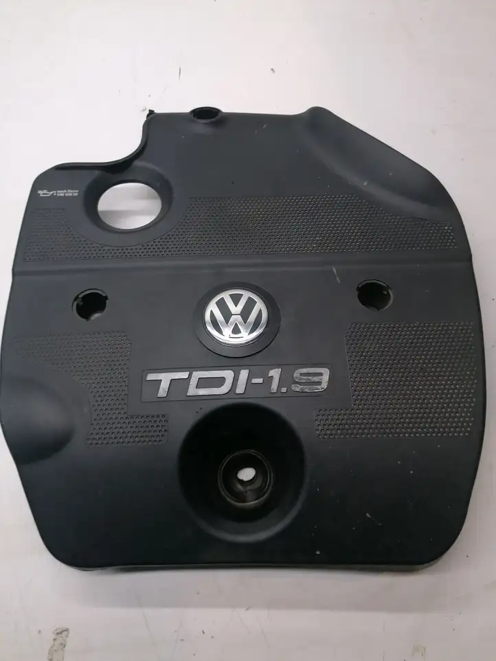 Volkswagen Golf IV (1998 - 2005) 012784A Крышка двигателя декоративная — фото 1