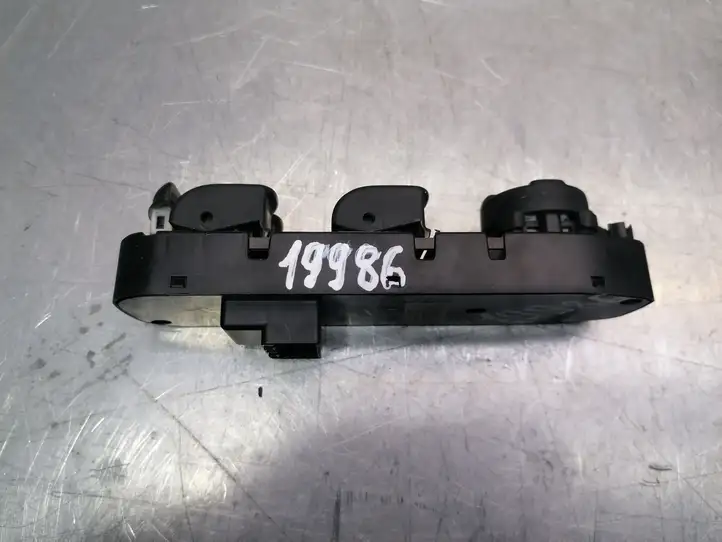 Jaguar X-Type (2001 - 2008) 1X4314A132BD Кнопка стеклоподъемников — фото 3