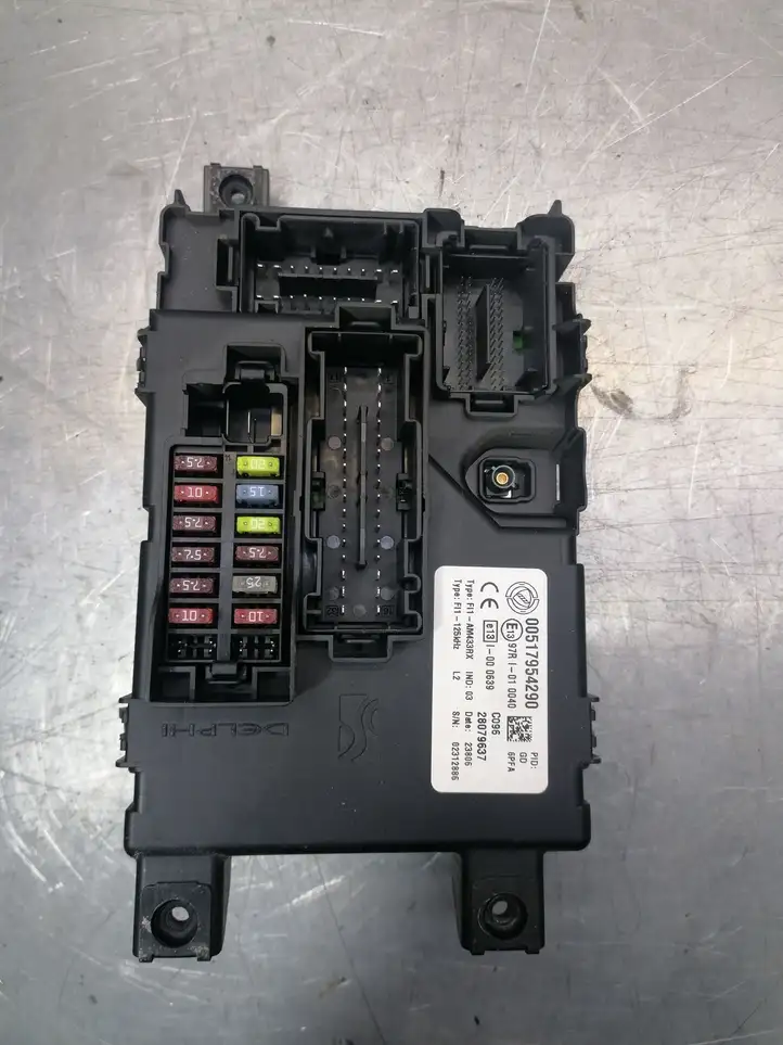 Fiat Punto (199) (2005 - 2018) 00517954290 Модуль комфорта — фото 1