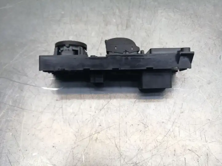 Ford Focus (2005 - 2008) 3M5T14529CE Кнопка стеклоподъемников — фото 3