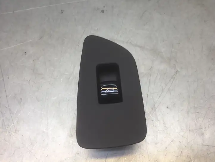 Volvo XC90 (2019 - ) 31376458 Кнопка стеклоподъемников — фото 1
