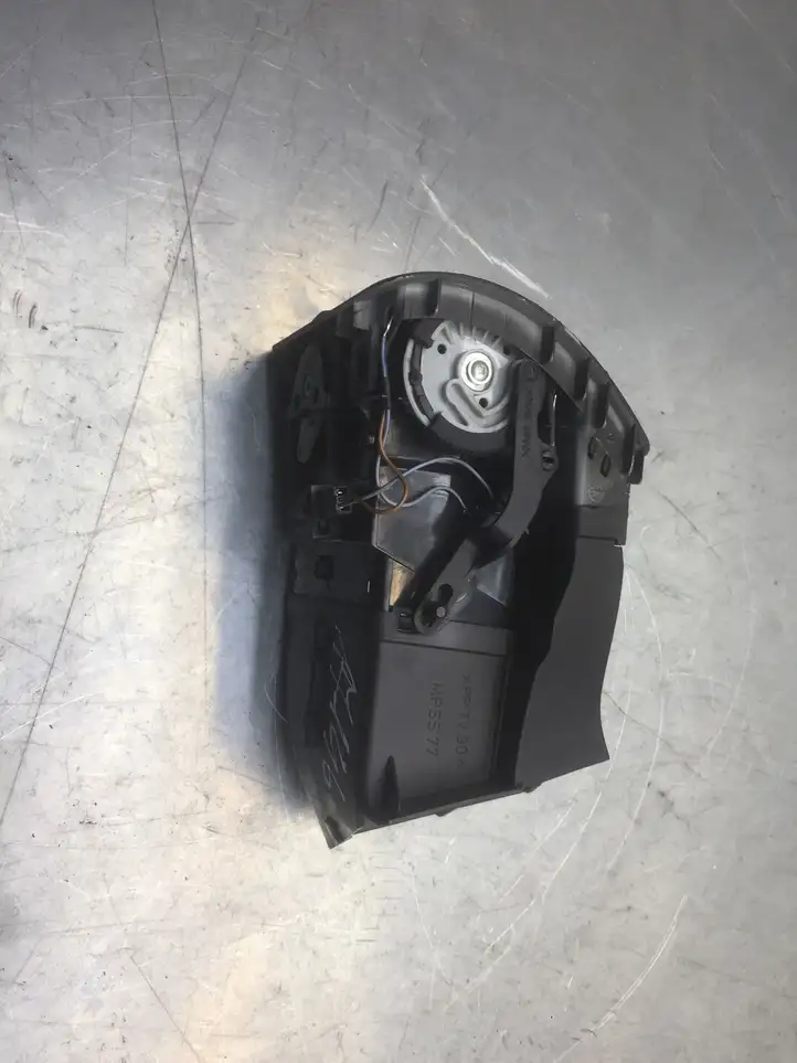 Seat Alhambra (Mk1) (2000 - 2010) 7M3819703 Боковой воздушный дефлектор — фото 3