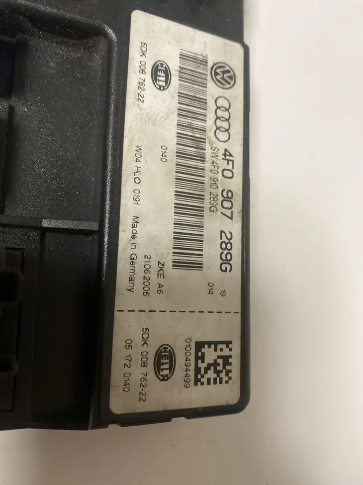Audi A6 S6 C6 4F (2004 - 2008) 4F0907249G Модуль комфорта — фото 4