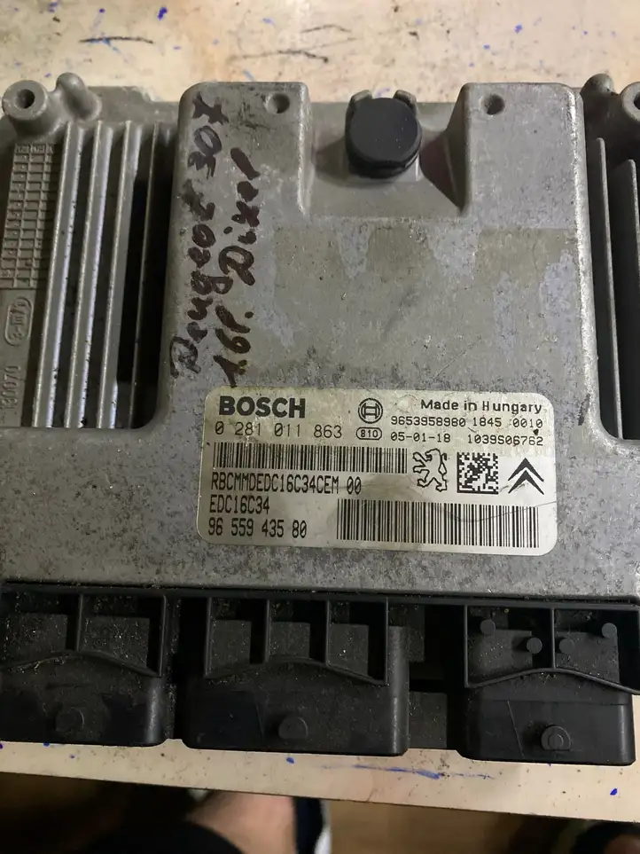 Citroen C4 (2004 - 2008) 9655943580 Блок управления двигателем (ЭБУ) — фото 1