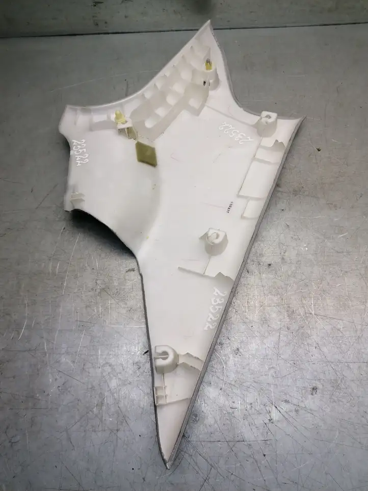 Honda Accord (2003 - 2007) 84181SEAN810 Верхняя обшивка стойки D — фото 2