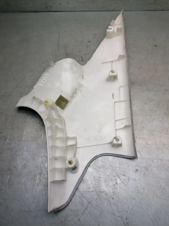 Honda Accord (2003 - 2007) 84131SEAN810 Верхняя обшивка стойки D — фото 2