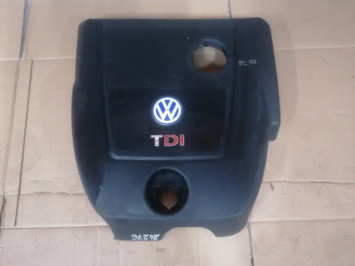 Volkswagen PASSAT B5.5 (2001 - 2005) 038103925 Крышка двигателя декоративная — фото 1