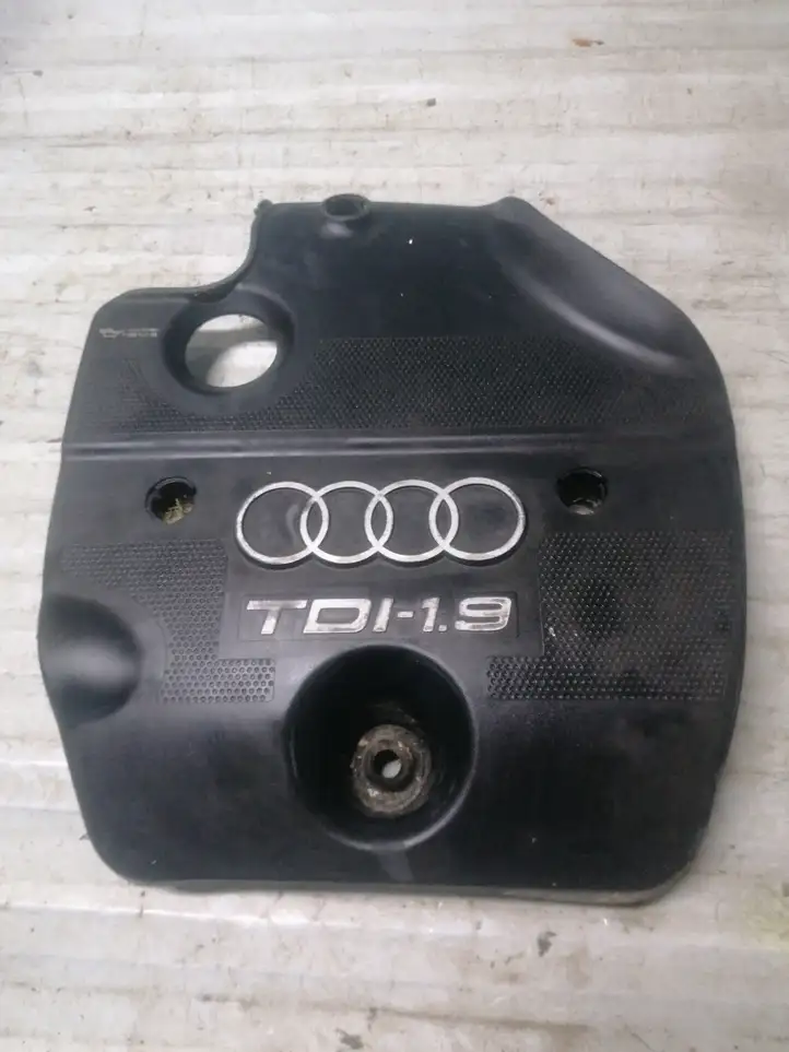 Audi A3/S3 8L (2000 - 2003) 054276E Крышка двигателя декоративная — фото 1