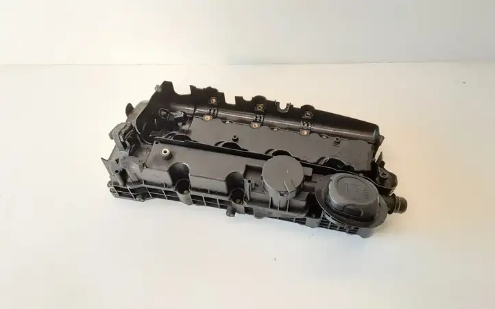 BMW 3 E90 E91 (2005 - 2012) 7797613 Крышка головки блока цилиндров — фото 1