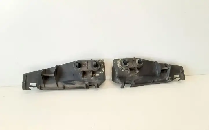 Toyota Corolla Verso AR10 (2004 - 2009) 525620F010 Кронштейн заднего бампера — фото 2