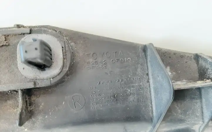 Toyota Corolla Verso AR10 (2004 - 2009) 525620F010 Кронштейн заднего бампера — фото 3