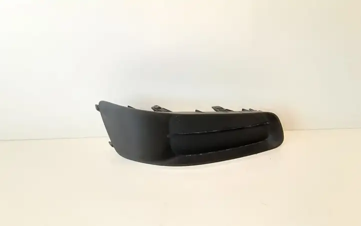Toyota Corolla Verso AR10 (2004 - 2009) 521270F030 Нижняя решетка переднего бампера — фото 1