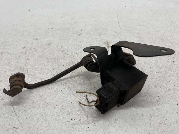 Mercedes-Benz E W211 (2002 - 2009)  A0105427717 Датчик высоты (фар)