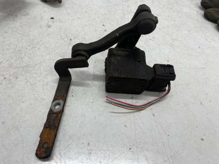 Mercedes-Benz E W211 (2002 - 2009)  A0105427717 Датчик высоты (фар)
