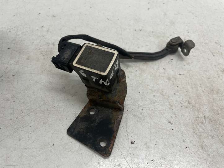 Mercedes-Benz ML W164 (2005 - 2011)  A0105427717 Датчик высоты (фар)