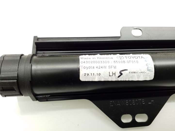 Toyota Verso (2009 - 2012)  659080F010 Солнцезащитная шторка крышки багажника