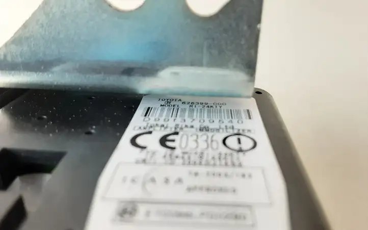 Toyota Corolla Verso AR10 (2004 - 2009) 626399000 Замок зажигания — фото 4
