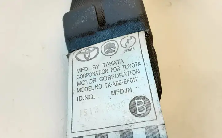 Toyota Avensis Verso (2001 - 2004) TKAB2EF617 Задний ремень безопасности — фото 3