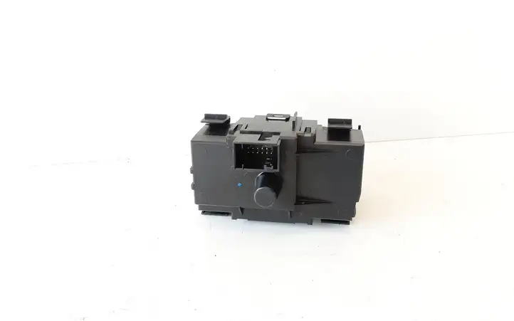 BMW 3 E90 E91 (2005 - 2012) 6932794 Включатель фонарей — фото 2