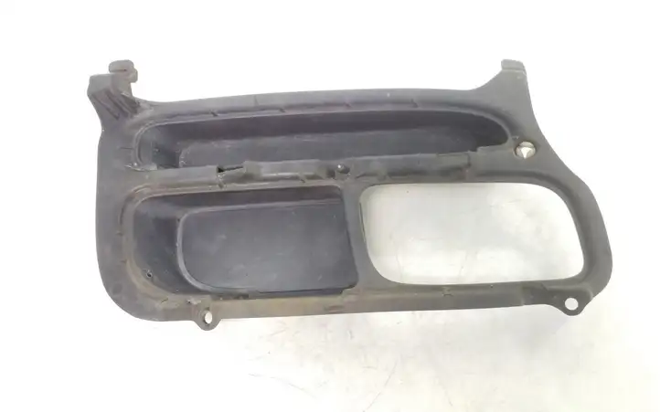 Toyota Avensis T250 (2003 - 2006) 5212705020 Решетка противотуманной фары — фото 1