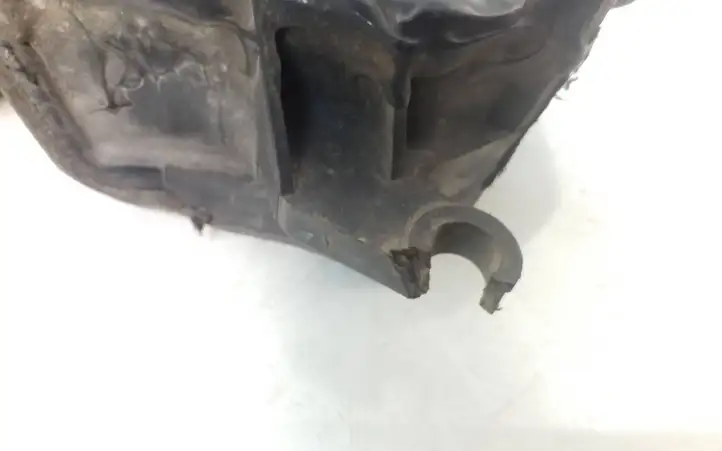Toyota Avensis T250 (2003 - 2006) 9095001357a Защита ремня ГРМ — фото 5