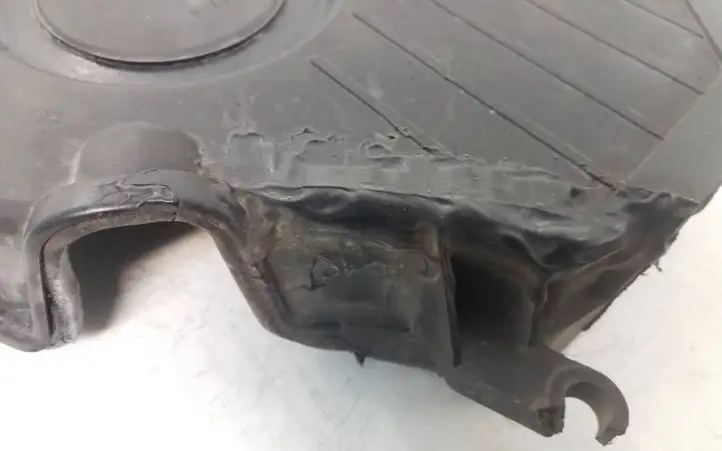 Toyota Avensis T250 (2003 - 2006) 9095001357a Защита ремня ГРМ — фото 6