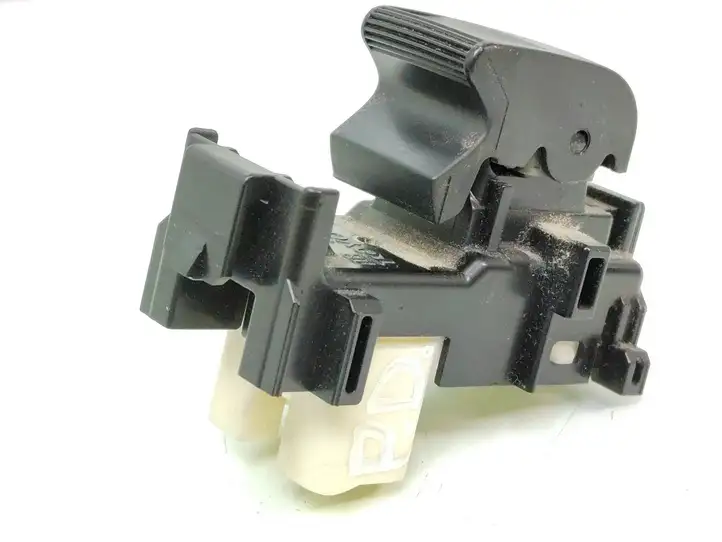 Toyota Auris 150 (2006 - 2012) 1928297 Кнопка стеклоподъемников — фото 4